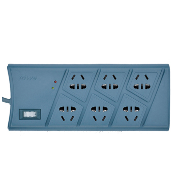 Lightning protective socket with RF